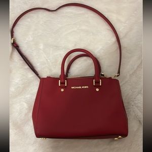 Michael kors purse